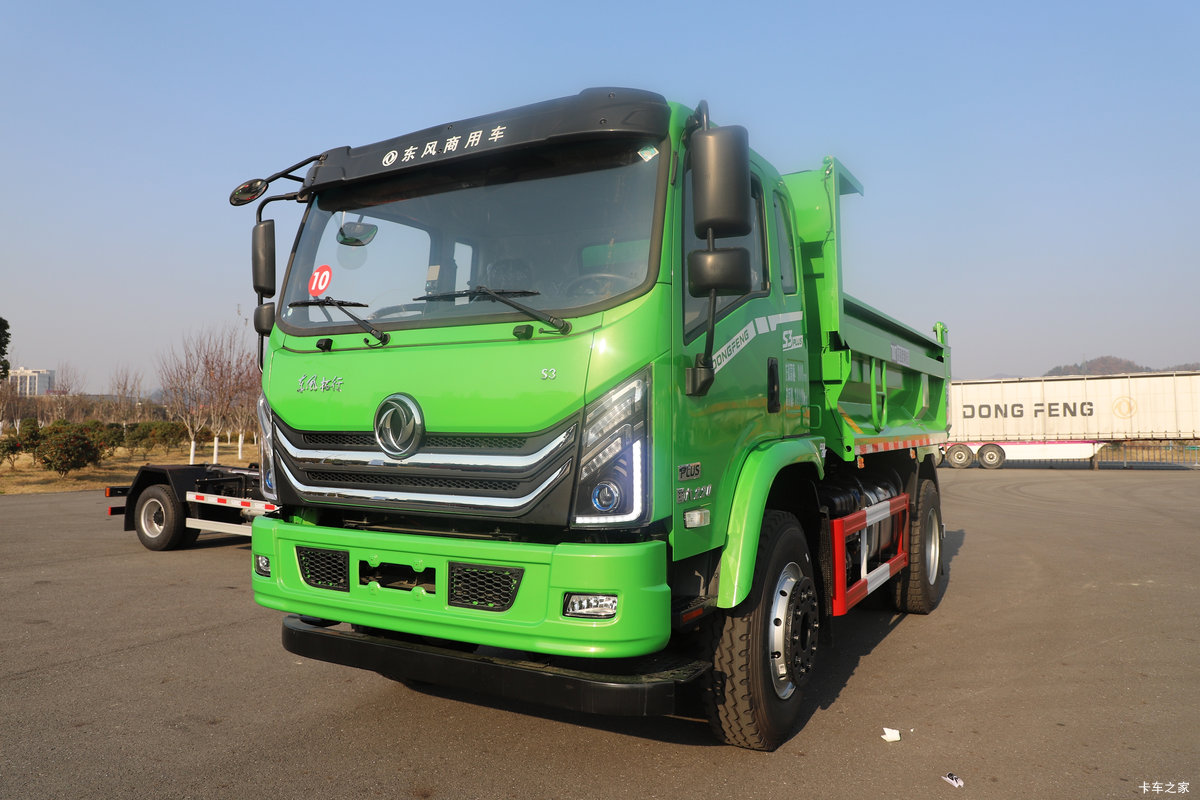 东风拓行S3 PLUS 220马力 3.9米自卸车