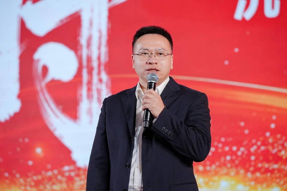 ����Я�ֺ��������д��̬������ƪ��